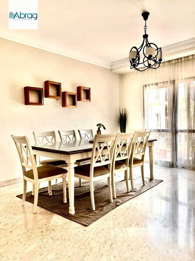 https://aqarmap.com.eg/ar/listing/6212922-for-rent-cairo-el-sheikh-zayed-city-compounds-kmbwnd-wyst-twn-swdyk