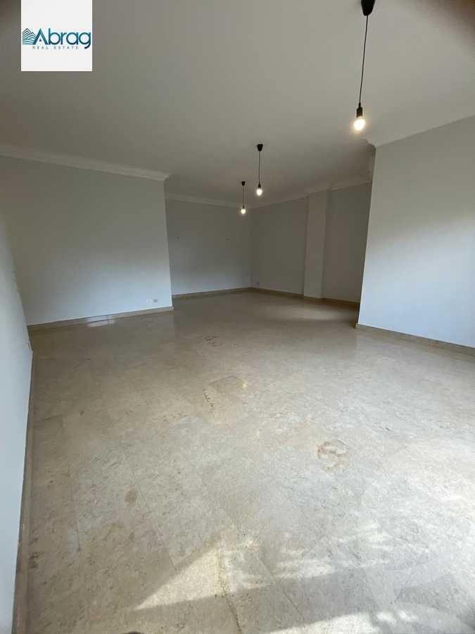 https://aqarmap.com.eg/en/listing/6213009-for-rent-cairo-el-sheikh-zayed-city-compounds-kmbwnd-wyst-twn-swdyk
