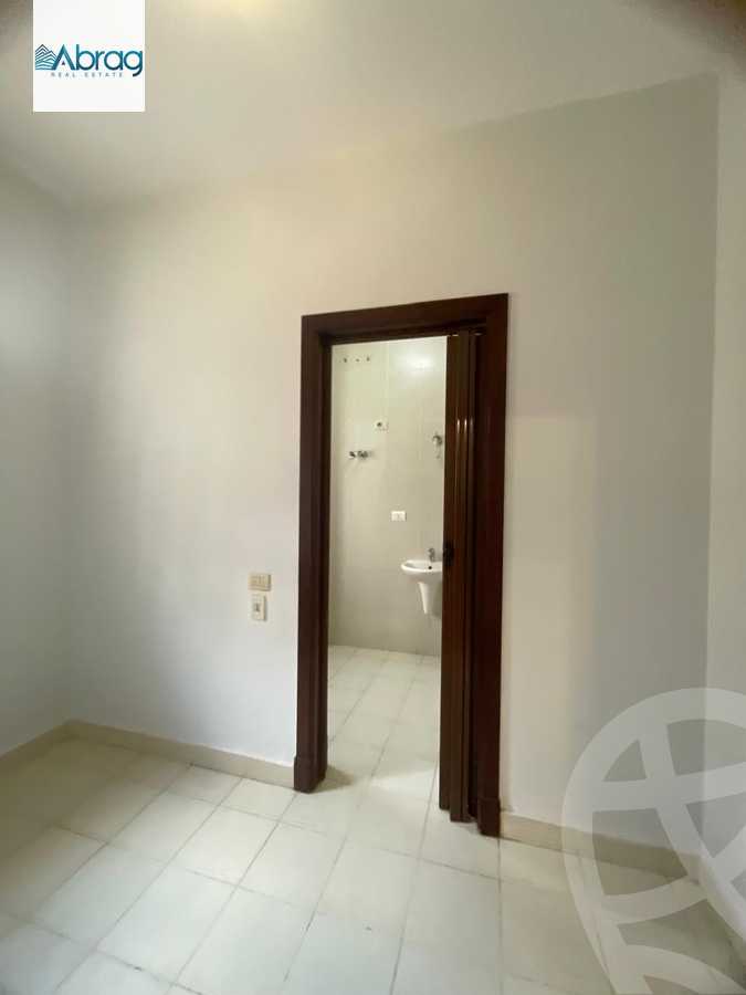 https://aqarmap.com.eg/en/listing/6213009-for-rent-cairo-el-sheikh-zayed-city-compounds-kmbwnd-wyst-twn-swdyk