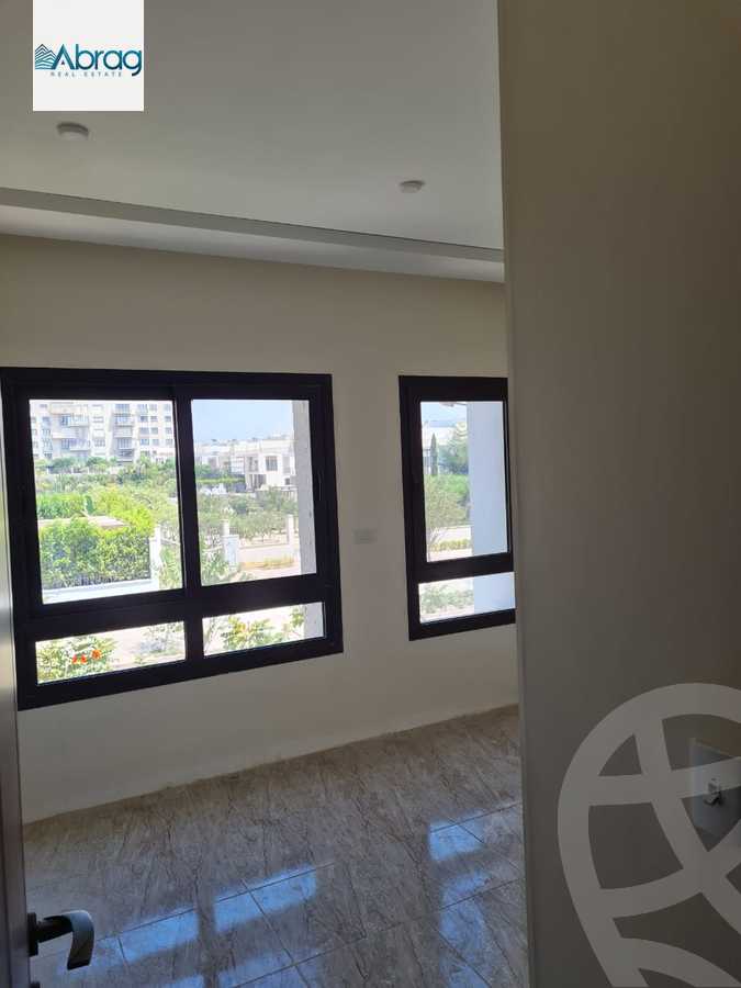 https://aqarmap.com.eg/en/listing/6215927-for-sale-cairo-el-sheikh-zayed-city-compounds-kmbwnd-wn-16-swdyk
