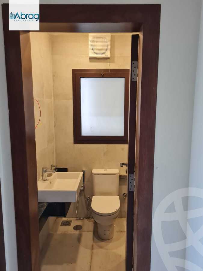 https://aqarmap.com.eg/en/listing/6215927-for-sale-cairo-el-sheikh-zayed-city-compounds-kmbwnd-wn-16-swdyk