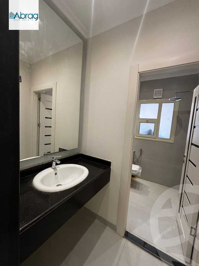 https://aqarmap.com.eg/en/listing/6250855-for-sale-cairo-el-sheikh-zayed-city-compounds-tiamo-city