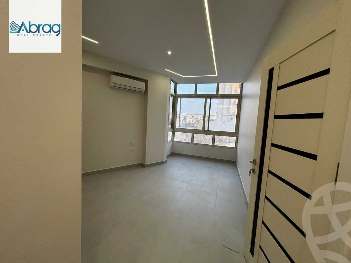 https://aqarmap.com.eg/en/listing/6250855-for-sale-cairo-el-sheikh-zayed-city-compounds-tiamo-city