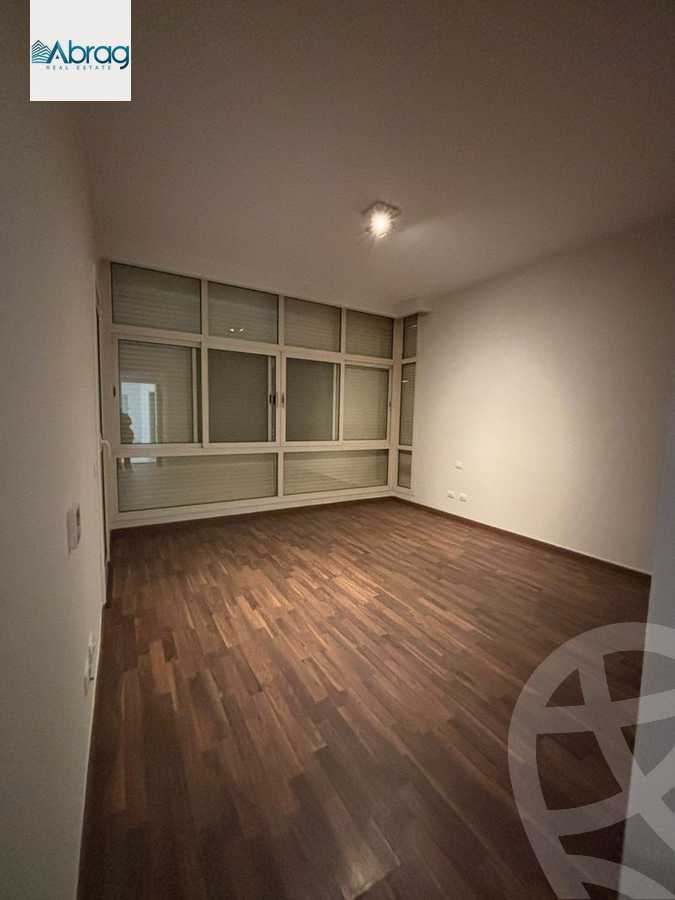 https://aqarmap.com.eg/ar/listing/6251008-for-rent-cairo-el-sheikh-zayed-city-compounds-kmbwnd-ljry-swdyk