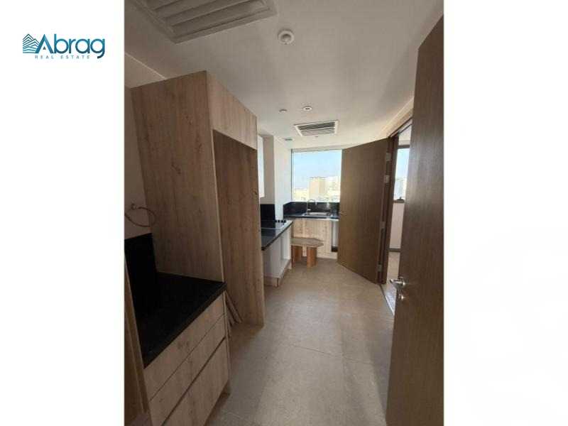 https://aqarmap.com.eg/en/listing/6272613-for-sale-cairo-el-sheikh-zayed-city-compounds-zyd-wr-llttwyr-park-towers-zed-el-sheikh-zayed-compound