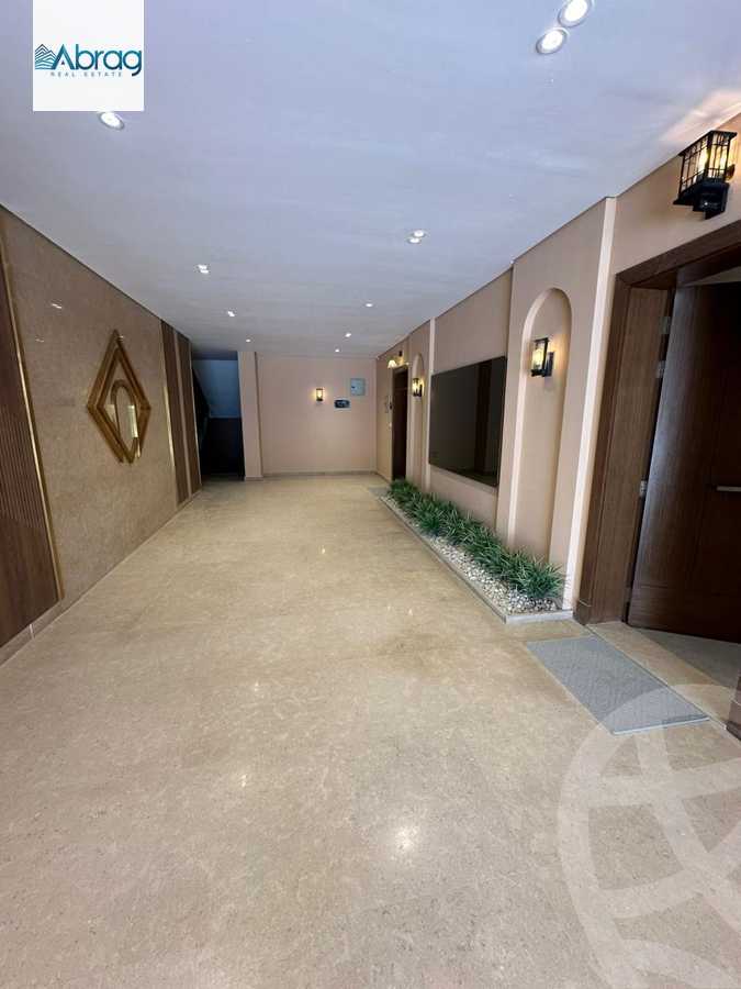 https://aqarmap.com.eg/ar/listing/6272701-for-sale-cairo-el-sheikh-zayed-city-compounds-kmbwnd-fyldj-wyst-dr-llttwyr