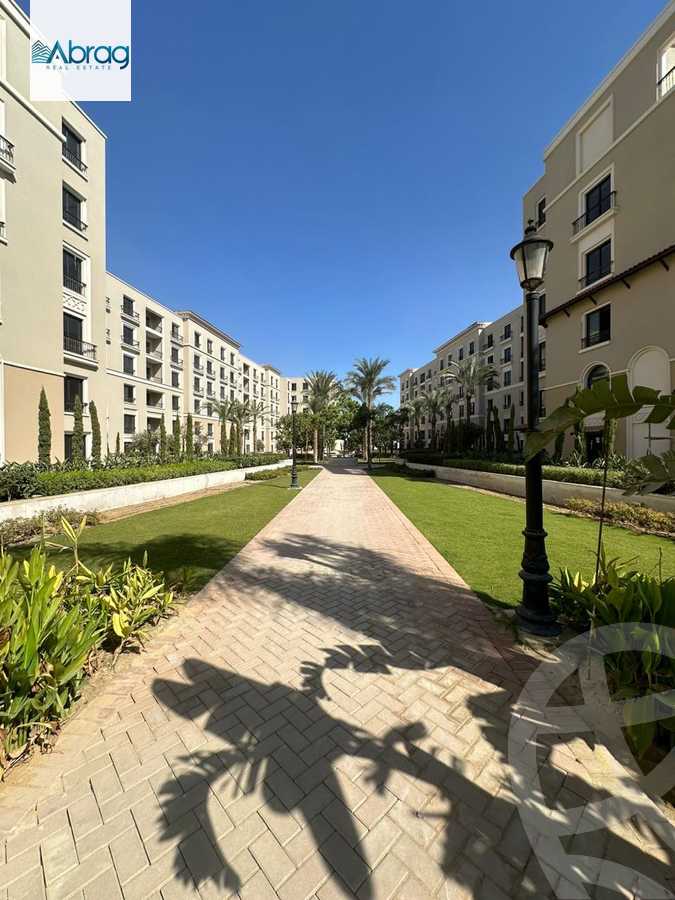 https://aqarmap.com.eg/ar/listing/6272701-for-sale-cairo-el-sheikh-zayed-city-compounds-kmbwnd-fyldj-wyst-dr-llttwyr