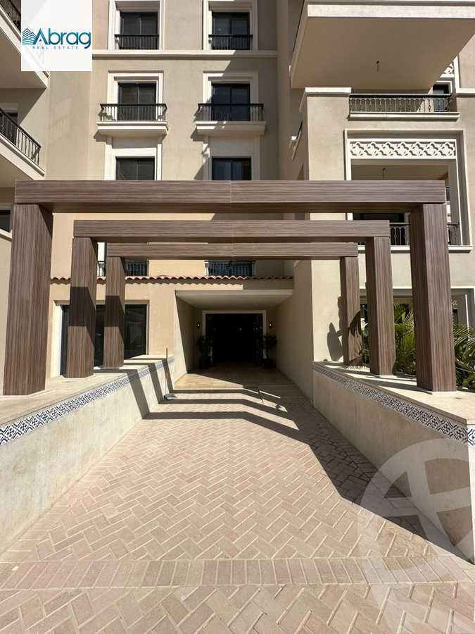 https://aqarmap.com.eg/ar/listing/6272701-for-sale-cairo-el-sheikh-zayed-city-compounds-kmbwnd-fyldj-wyst-dr-llttwyr