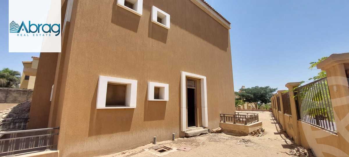 https://aqarmap.com.eg/ar/listing/6296128-for-sale-cairo-el-sheikh-zayed-city-compounds-kmbwnd-ljry-swdyk