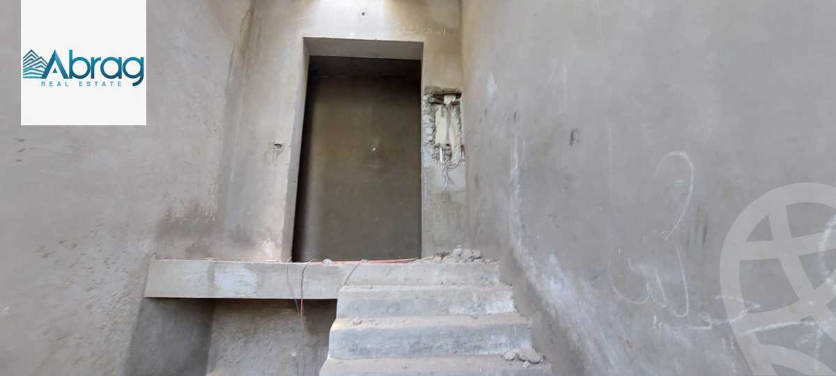 https://aqarmap.com.eg/ar/listing/6296128-for-sale-cairo-el-sheikh-zayed-city-compounds-kmbwnd-ljry-swdyk