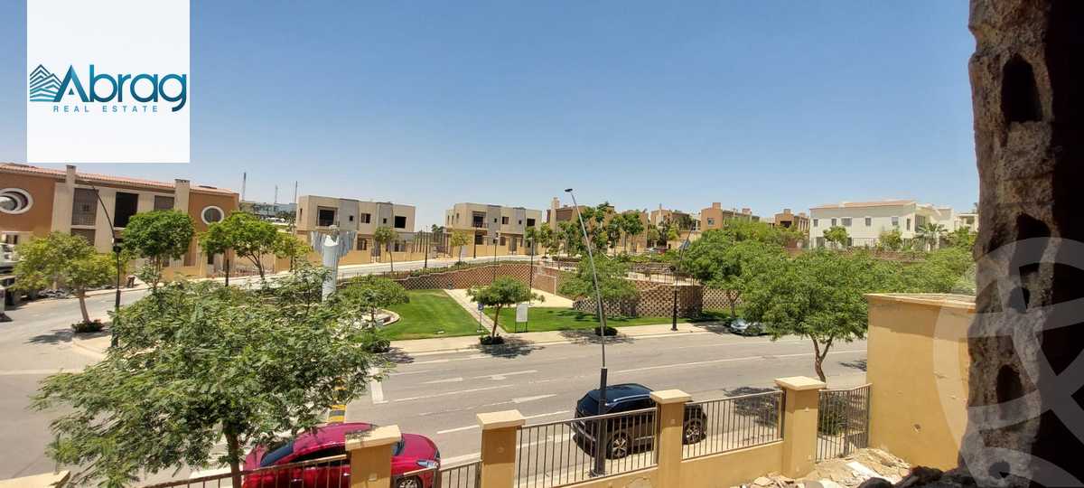 https://aqarmap.com.eg/ar/listing/6296128-for-sale-cairo-el-sheikh-zayed-city-compounds-kmbwnd-ljry-swdyk