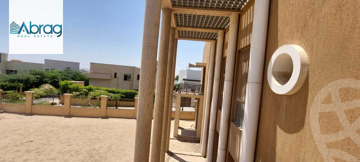 https://aqarmap.com.eg/ar/listing/6296128-for-sale-cairo-el-sheikh-zayed-city-compounds-kmbwnd-ljry-swdyk