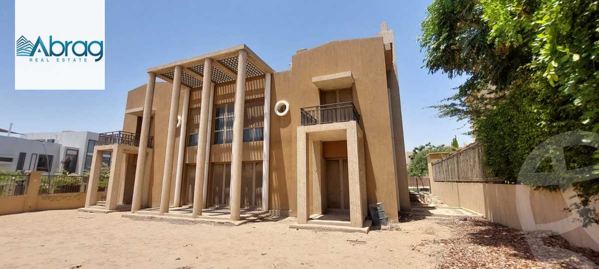https://aqarmap.com.eg/ar/listing/6296128-for-sale-cairo-el-sheikh-zayed-city-compounds-kmbwnd-ljry-swdyk