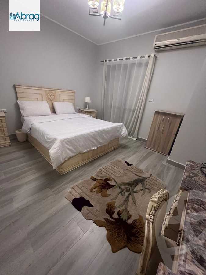 https://aqarmap.com.eg/ar/listing/6326818-for-rent-cairo-el-sheikh-zayed-city-compounds-kmbwnd-wyst-twn-swdyk