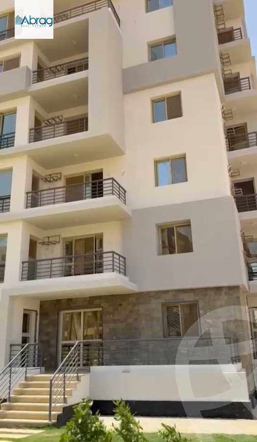 https://aqarmap.com.eg/en/listing/6592833-for-sale-cairo-el-sheikh-zayed-city-lshykh-zyd-ljdyd-west-view-residence-hdp