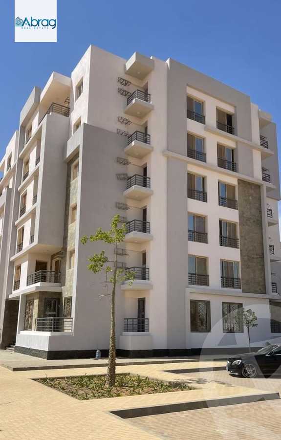 https://aqarmap.com.eg/en/listing/6592833-for-sale-cairo-el-sheikh-zayed-city-lshykh-zyd-ljdyd-west-view-residence-hdp