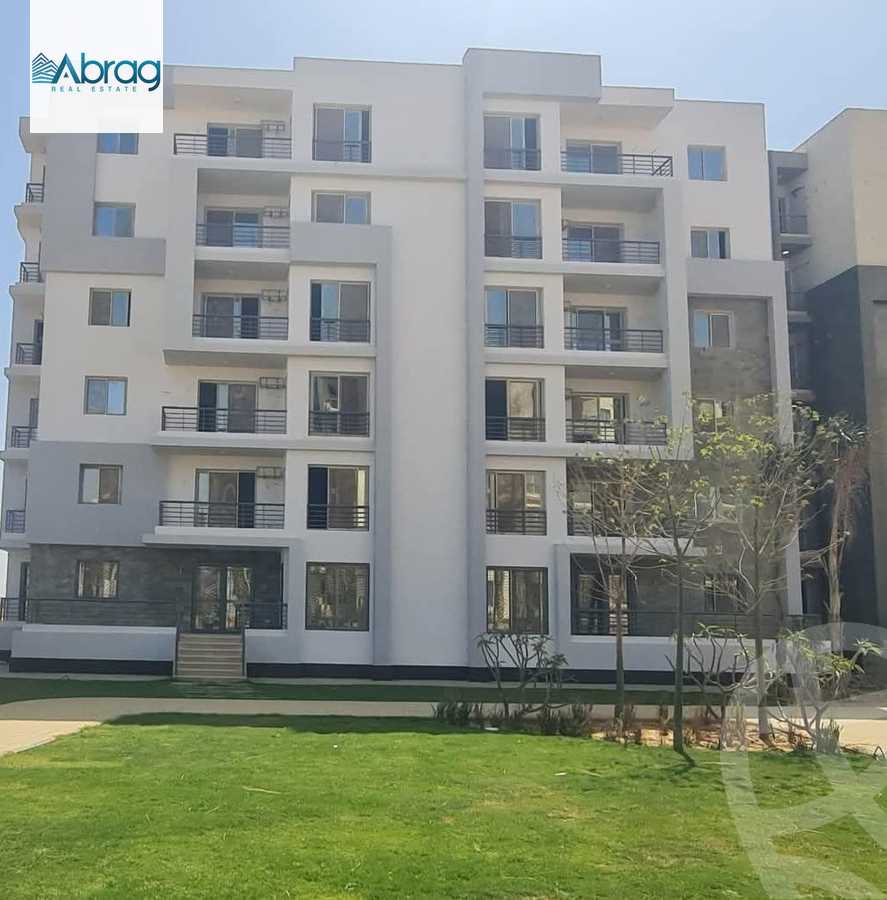 https://aqarmap.com.eg/en/listing/6592833-for-sale-cairo-el-sheikh-zayed-city-lshykh-zyd-ljdyd-west-view-residence-hdp