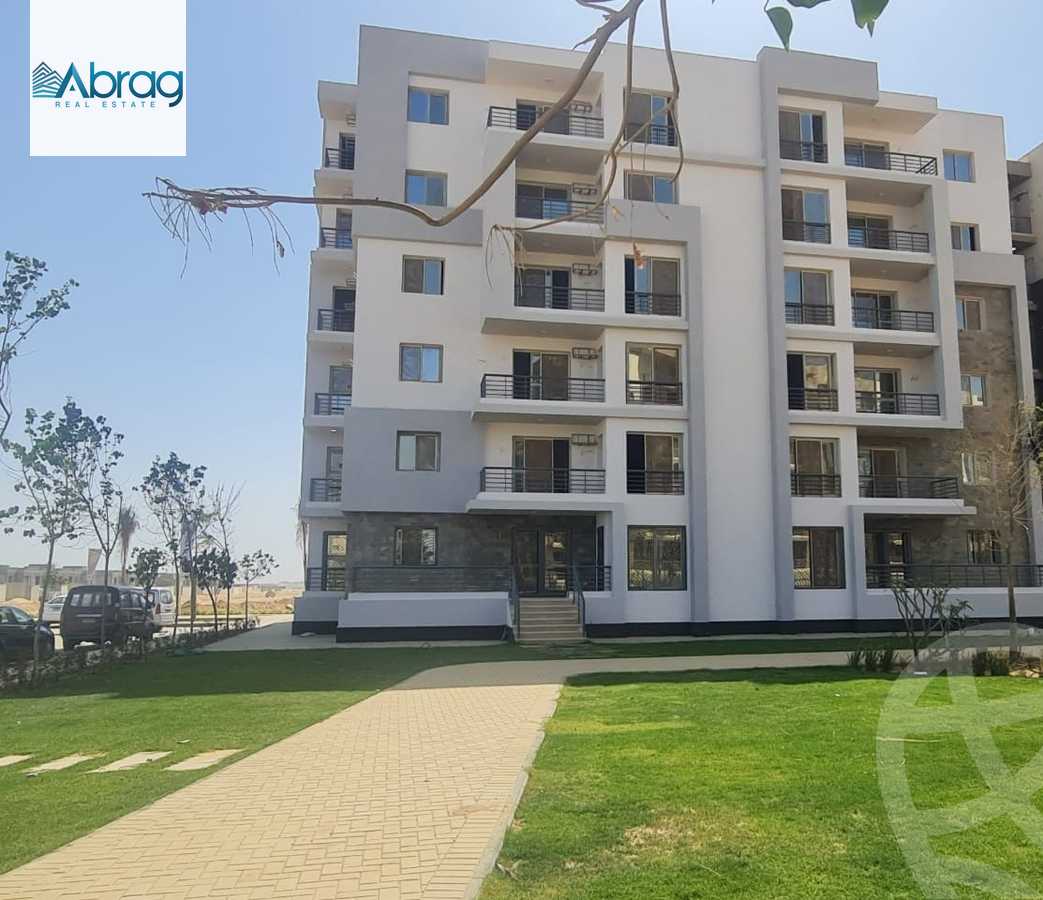 https://aqarmap.com.eg/en/listing/6592833-for-sale-cairo-el-sheikh-zayed-city-lshykh-zyd-ljdyd-west-view-residence-hdp