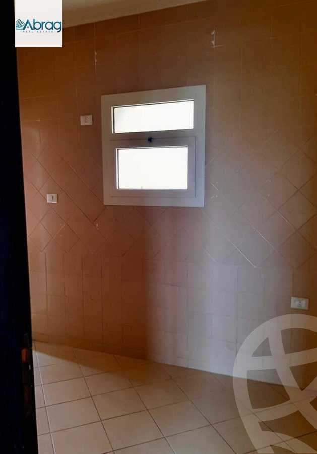 https://aqarmap.com.eg/en/listing/6610320-for-sale-cairo-el-sheikh-zayed-city-compounds-dh-drys