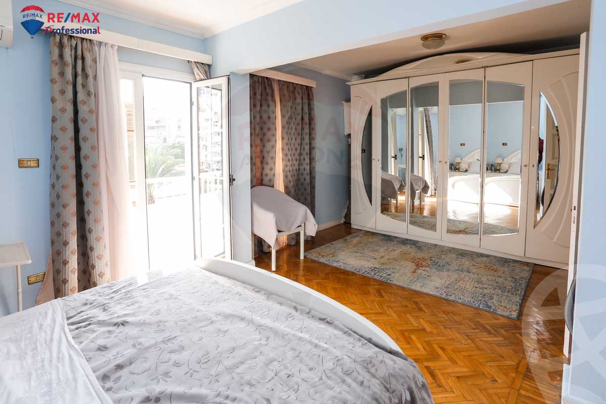 https://aqarmap.com.eg/ar/listing/3807144-for-sale-mostafa-kamel-stt
