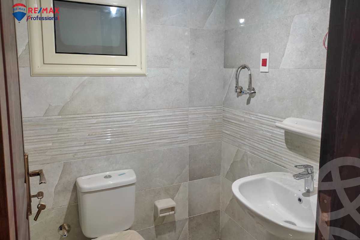 https://aqarmap.com.eg/ar/listing/3826495-for-rent-alexandria-lauran-el-gaish-rd