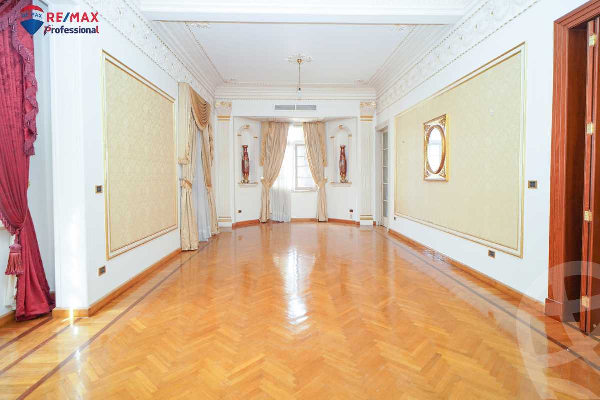 https://aqarmap.com.eg/ar/listing/3830398-for-sale-alexandria-cleopatra-shaybwb-st