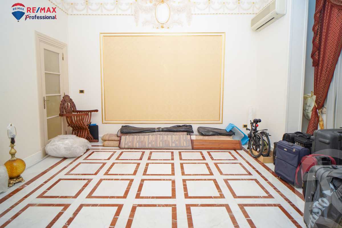 https://aqarmap.com.eg/ar/listing/3830398-for-sale-alexandria-cleopatra-shaybwb-st