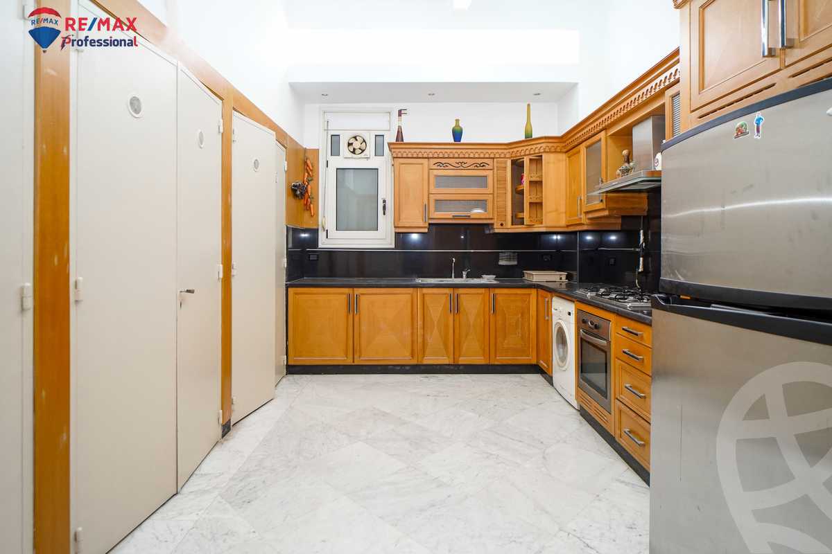 https://aqarmap.com.eg/ar/listing/3830398-for-sale-alexandria-cleopatra-shaybwb-st
