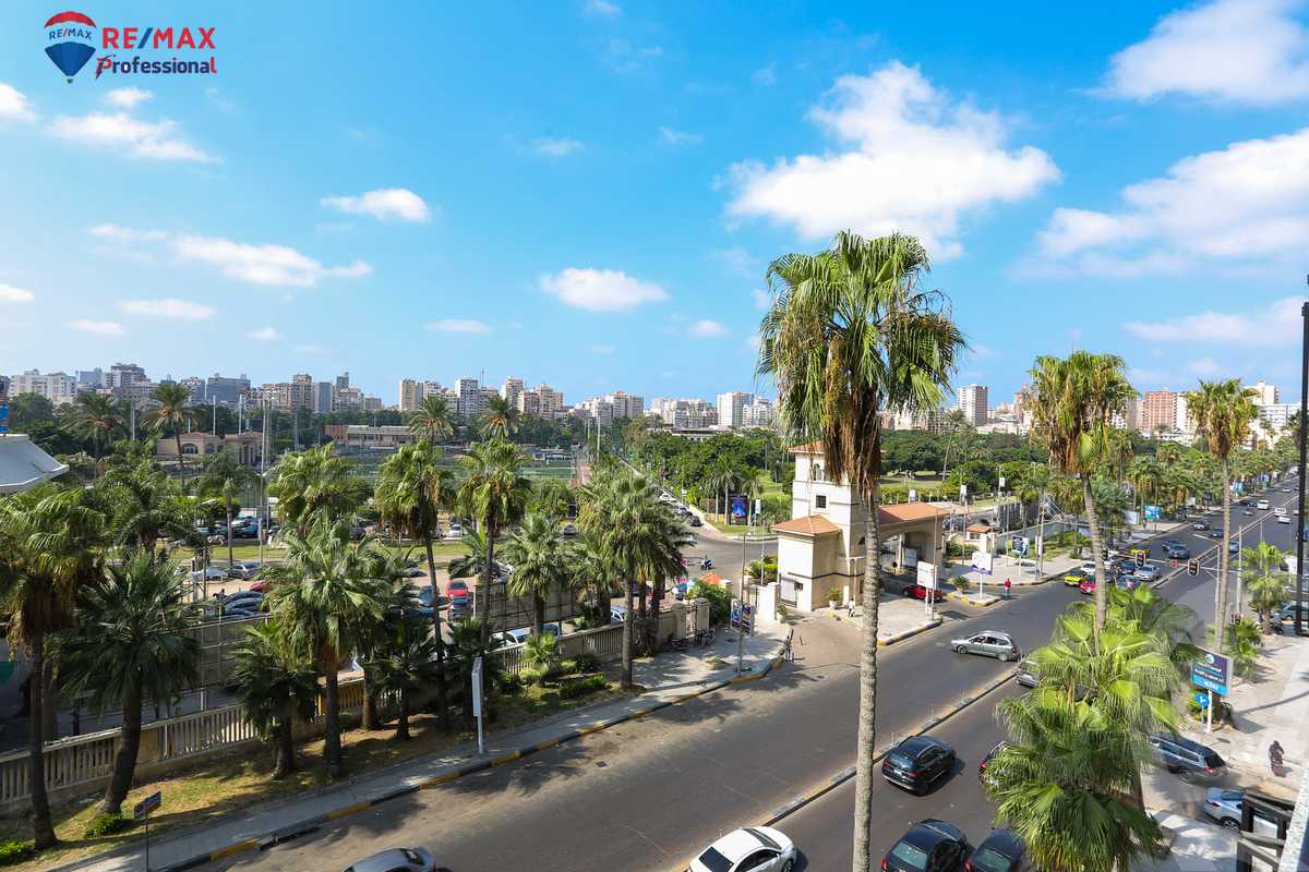 https://aqarmap.com.eg/ar/listing/3832148-for-sale-alexandria-sporting-abou-quer-st