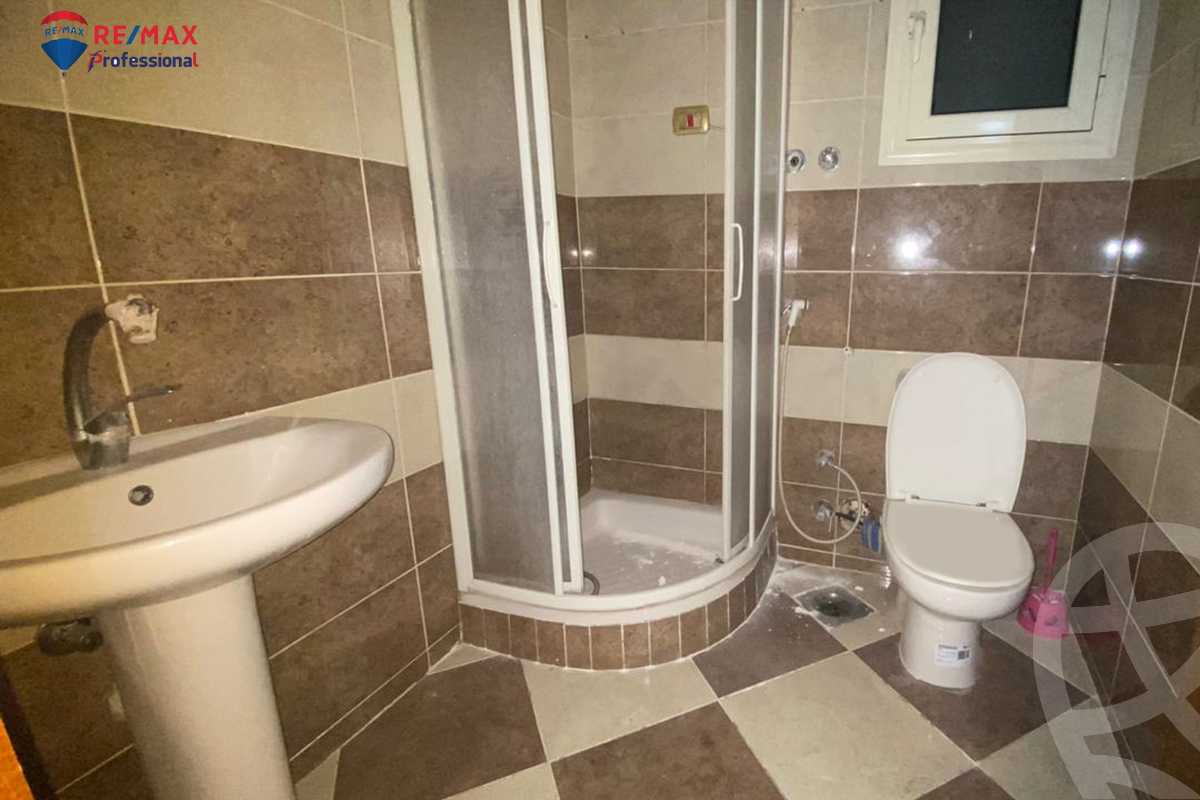 https://aqarmap.com.eg/ar/listing/3829741-for-rent-alexandria-lauran-el-gaish-rd