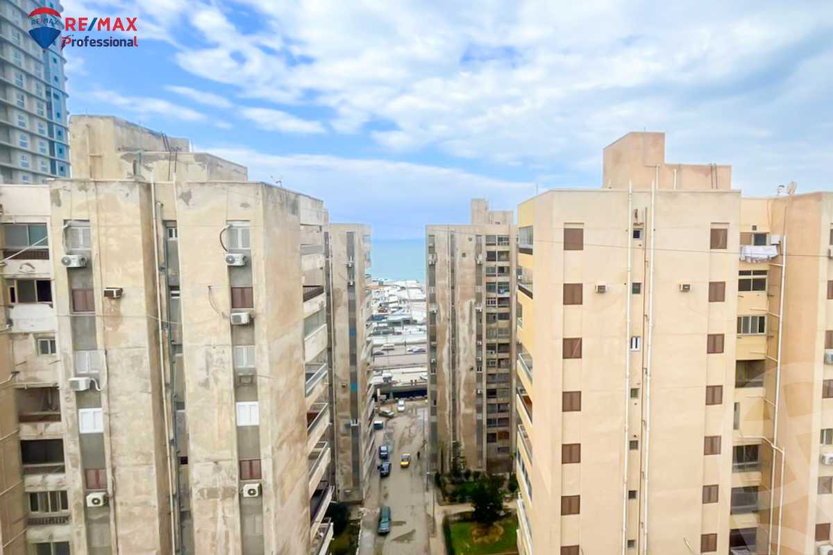 https://aqarmap.com.eg/ar/listing/3834385-for-rent-alexandria-sidi-gaber-shr-sydy-jbr