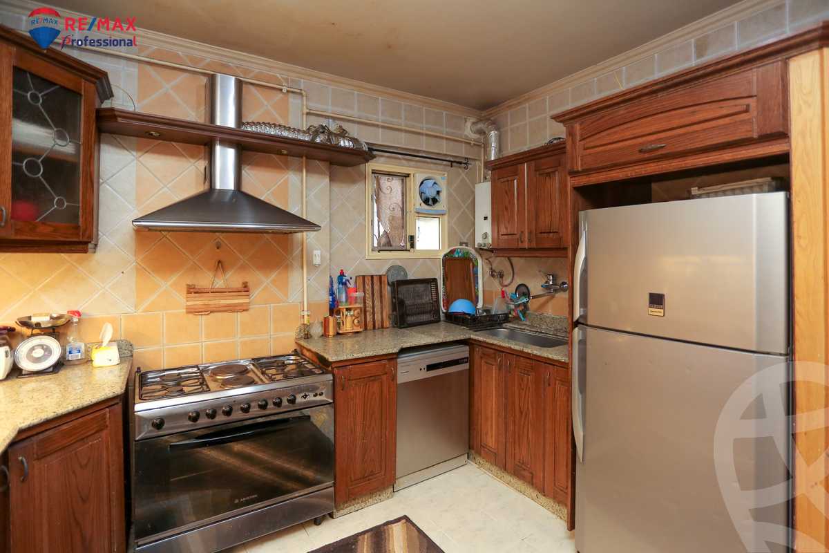 https://aqarmap.com.eg/en/listing/4182105-for-sale-alexandria-bolekly-abdel-hamid-al-abdi-st