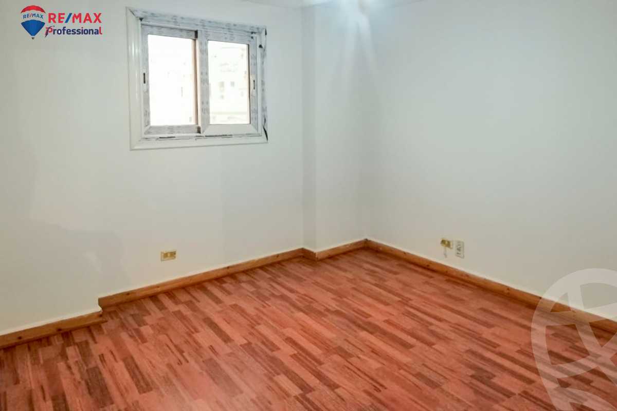 https://aqarmap.com.eg/ar/listing/3847601-for-rent-alexandria-cleopatra-shr-bw-qyr-tryq-lhry