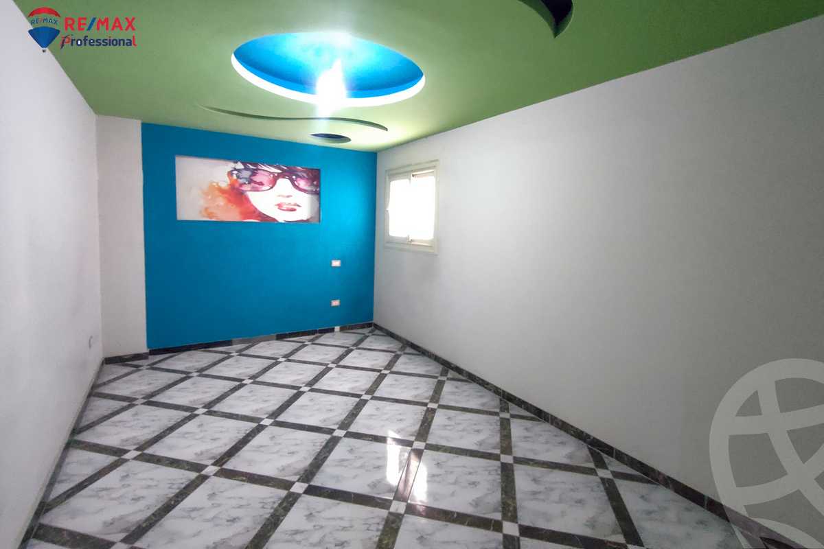 https://aqarmap.com.eg/ar/listing/3850164-for-rent-alexandria-sporting-shr-bwr-s-yd