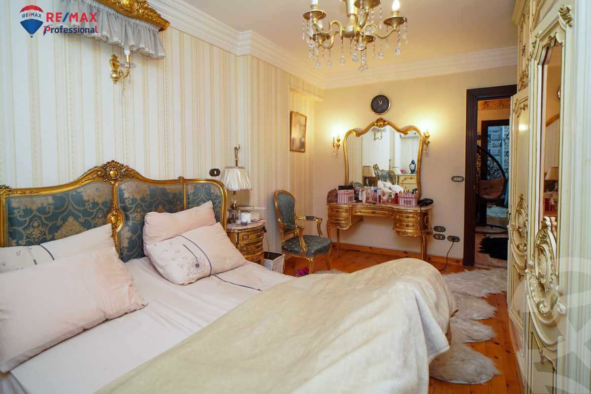 https://aqarmap.com.eg/ar/listing/3852294-for-sale-alexandria-bolekly-abou-quer-st