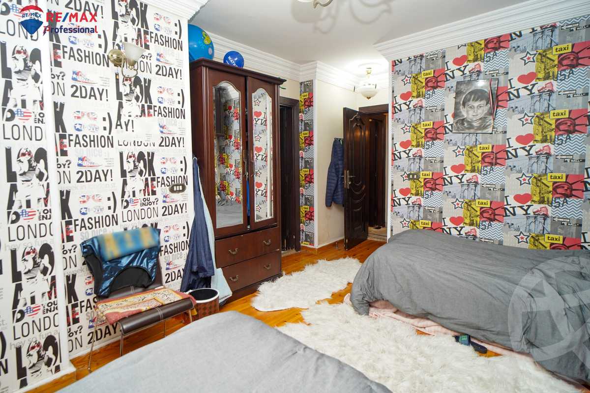 https://aqarmap.com.eg/ar/listing/3852294-for-sale-alexandria-bolekly-abou-quer-st