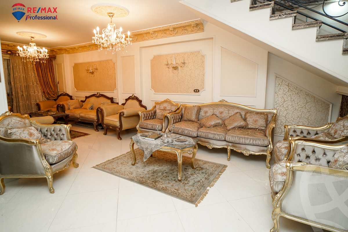 https://aqarmap.com.eg/ar/listing/3852294-for-sale-alexandria-bolekly-abou-quer-st