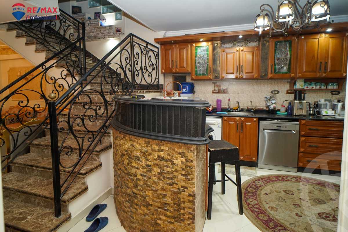 https://aqarmap.com.eg/ar/listing/3852294-for-sale-alexandria-bolekly-abou-quer-st