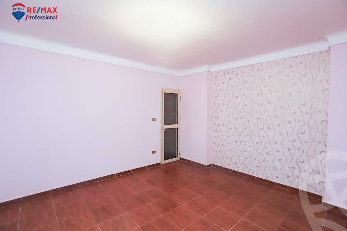 https://aqarmap.com.eg/ar/listing/3857919-for-rent-alexandria-sidi-gaber-el-mosheer-ahmed-isamil-st