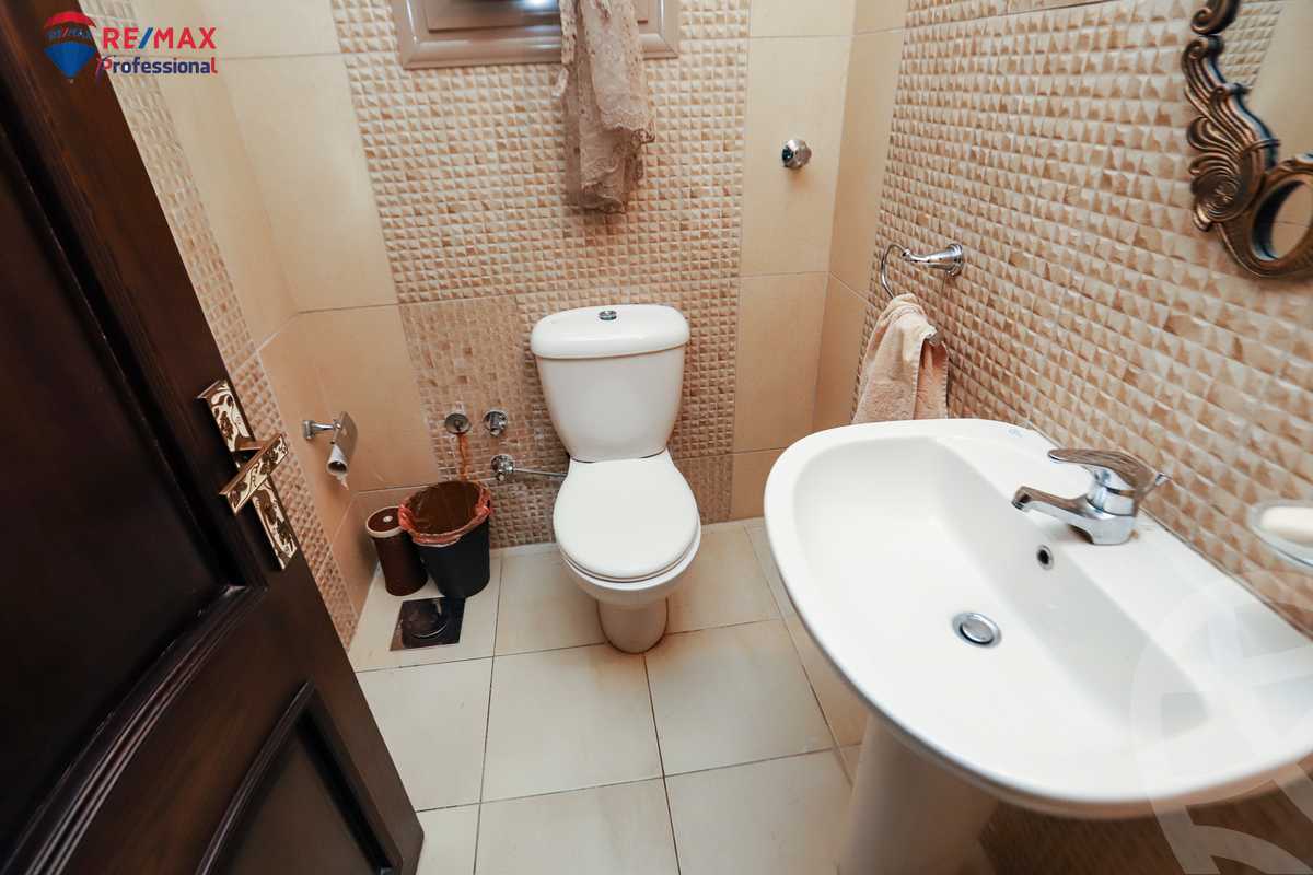 https://aqarmap.com.eg/ar/listing/3857970-for-rent-alexandria-lauran-shr-srhnk
