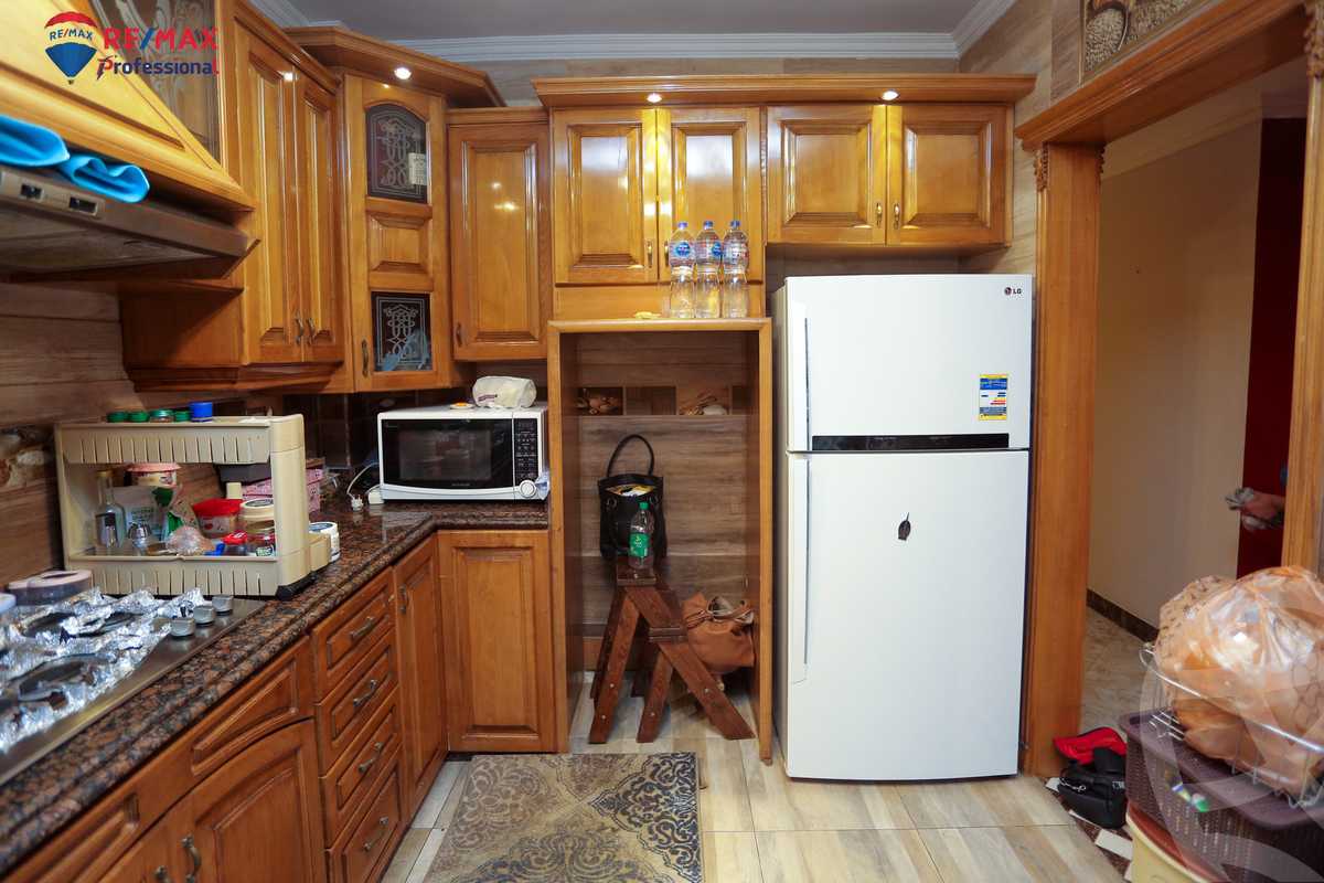 https://aqarmap.com.eg/ar/listing/3858927-for-sale-alexandria-glim-shr-ljysh