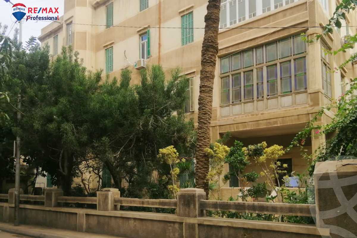 https://aqarmap.com.eg/ar/listing/3860769-for-rent-alexandria-kafr-abdo-abd-el-qader-ragab-basha-st