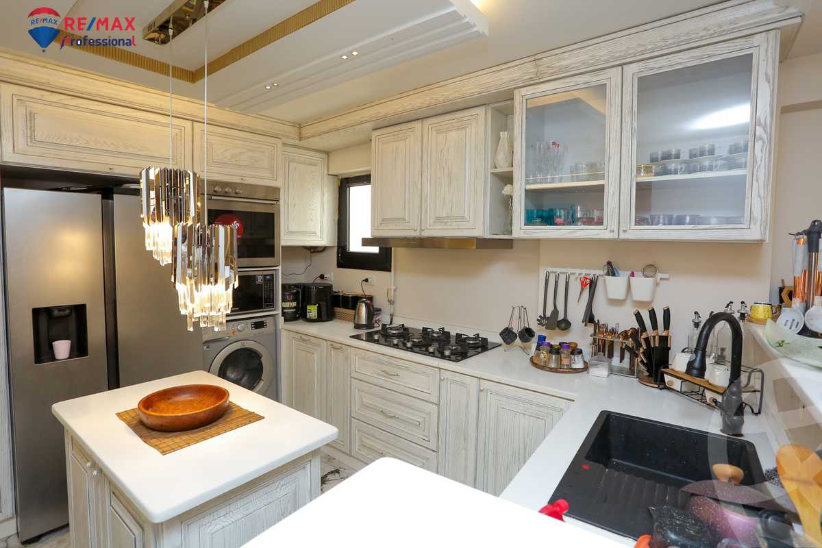 https://aqarmap.com.eg/en/listing/3864678-for-sale-alexandria-saba-basha-shr-bw-qyr-tryq-lhry