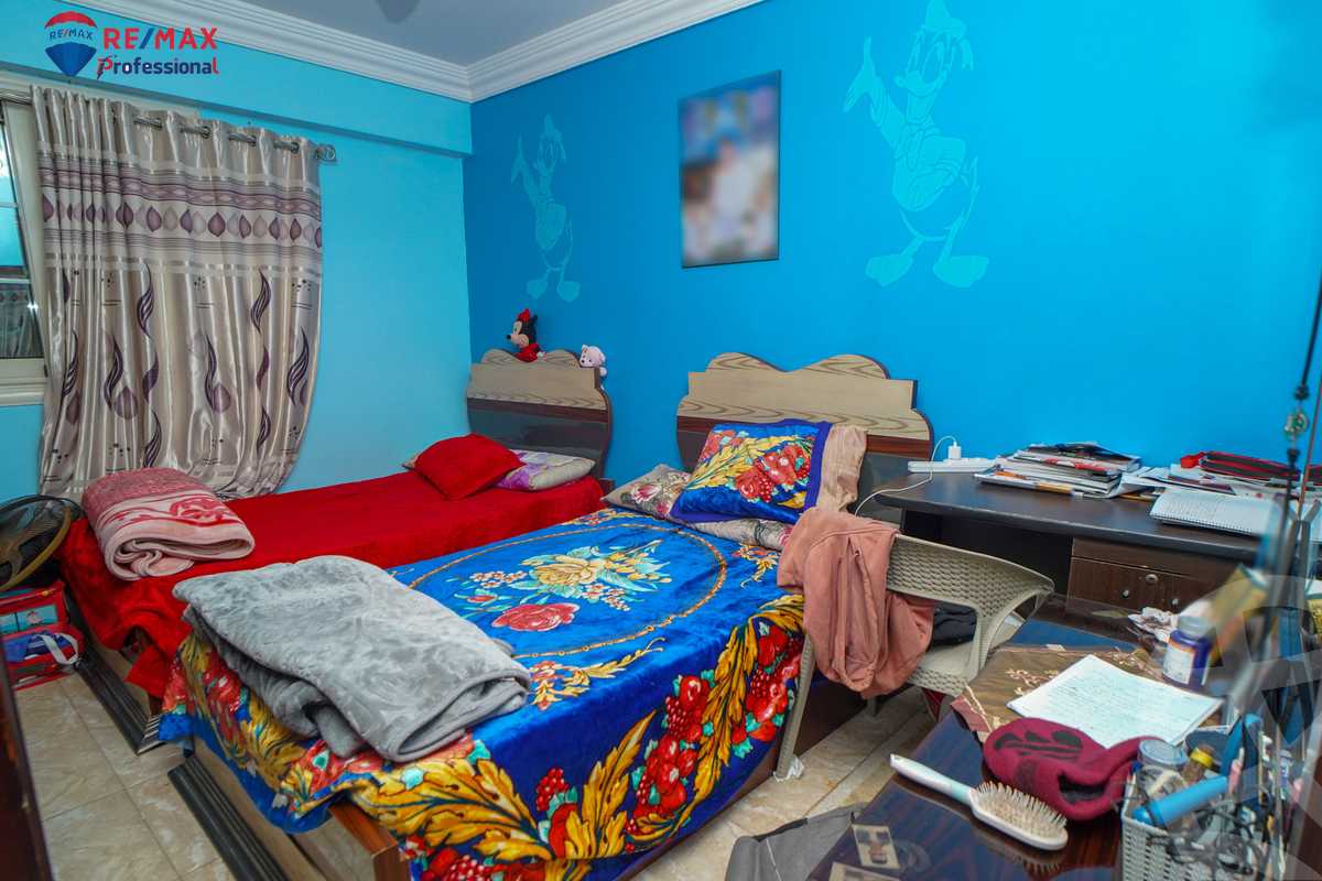 https://aqarmap.com.eg/ar/listing/3873917-for-sale-alexandria-bolekly-el-nahda-st