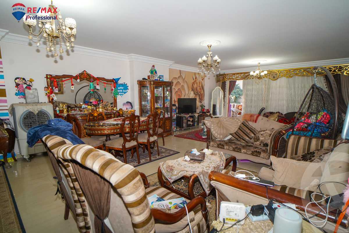 https://aqarmap.com.eg/ar/listing/3873917-for-sale-alexandria-bolekly-el-nahda-st