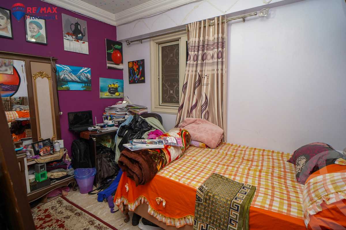 https://aqarmap.com.eg/ar/listing/3873917-for-sale-alexandria-bolekly-el-nahda-st