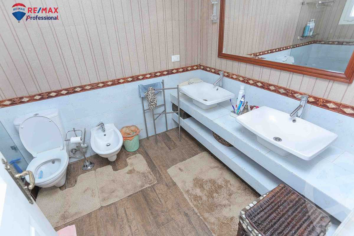 https://aqarmap.com.eg/ar/listing/3876488-for-sale-alexandria-compounds-kmbwnd-l-rwb-rwyl