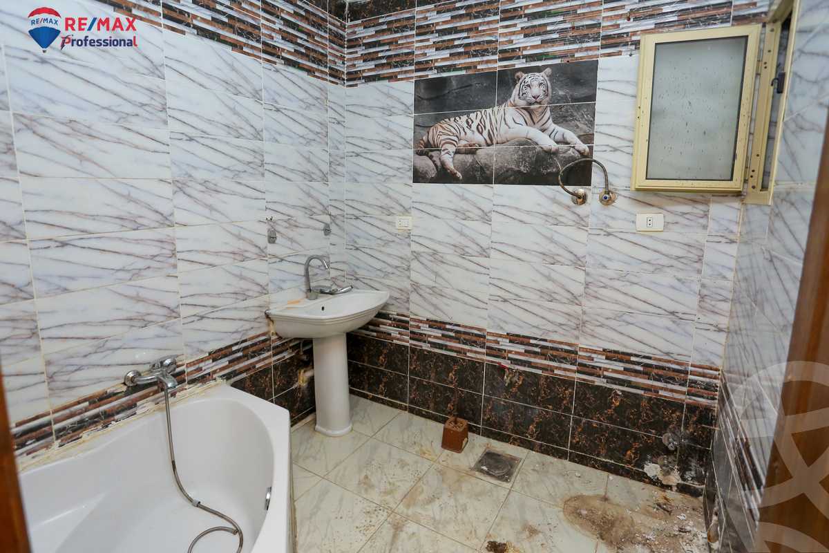https://aqarmap.com.eg/ar/listing/3878528-for-sale-alexandria-sporting-abou-quer-st