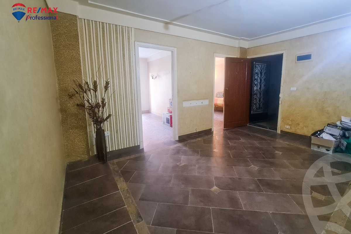 https://aqarmap.com.eg/ar/listing/3883369-for-sale-alexandria-ibrahimia-mohammed-fouad-galal-st