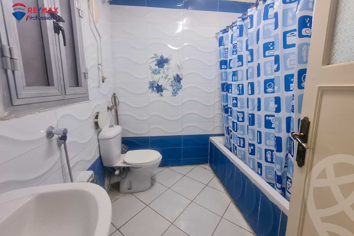 https://aqarmap.com.eg/ar/listing/3883369-for-sale-alexandria-ibrahimia-mohammed-fouad-galal-st